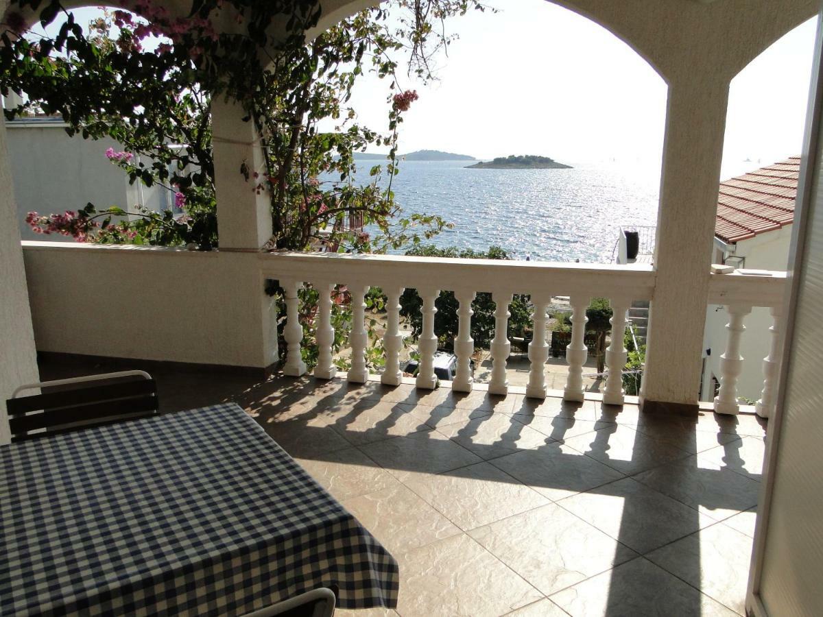 Lida Appartement Rogoznica  Buitenkant foto