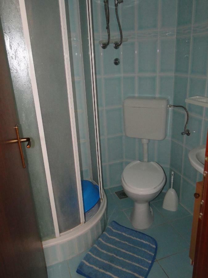 Lida Appartement Rogoznica  Buitenkant foto