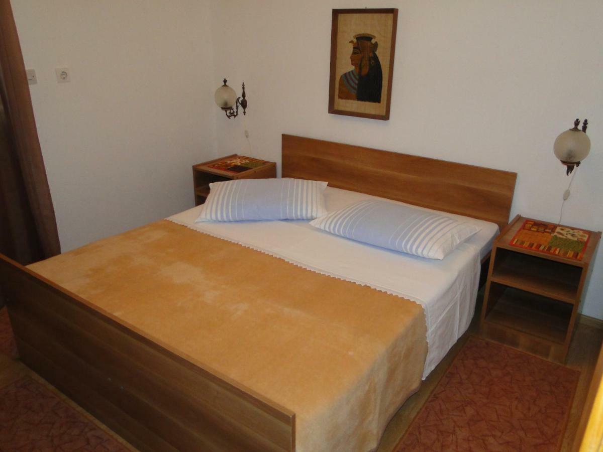 Lida Appartement Rogoznica  Buitenkant foto